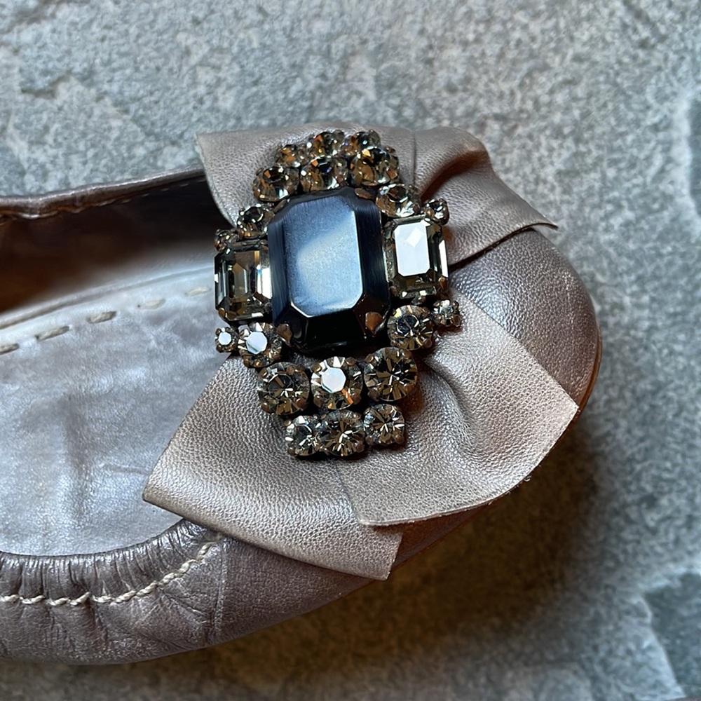 Grey Leather Miu Miu Flats - Picture 4 of 4